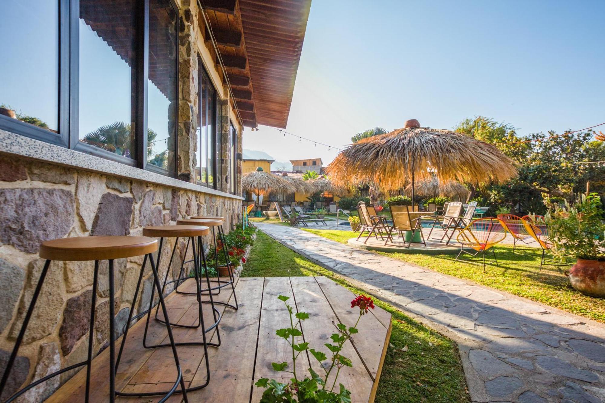Hotel Socialtel Atitlan Panajachel Esterno foto