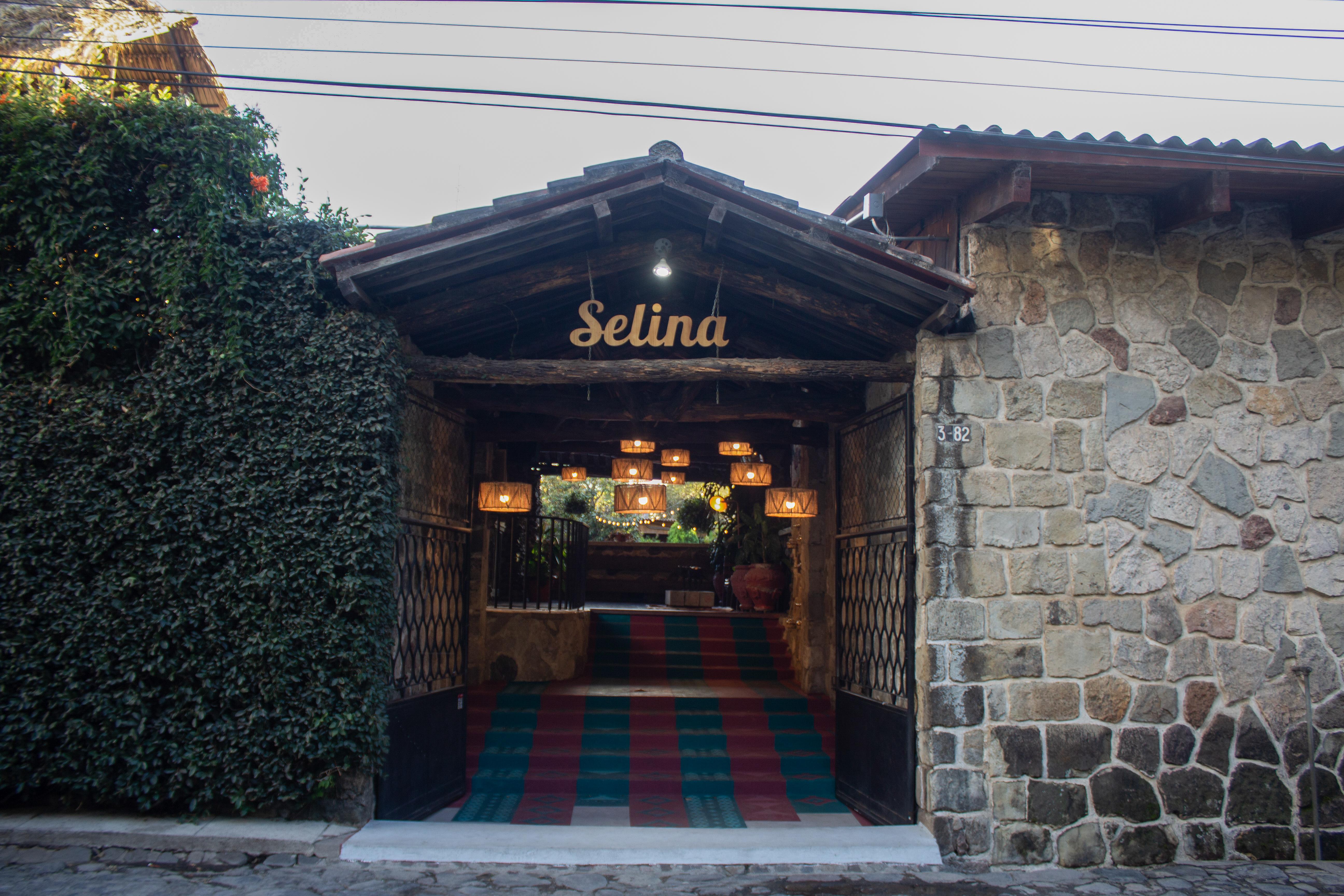 Hotel Socialtel Atitlan Panajachel Esterno foto