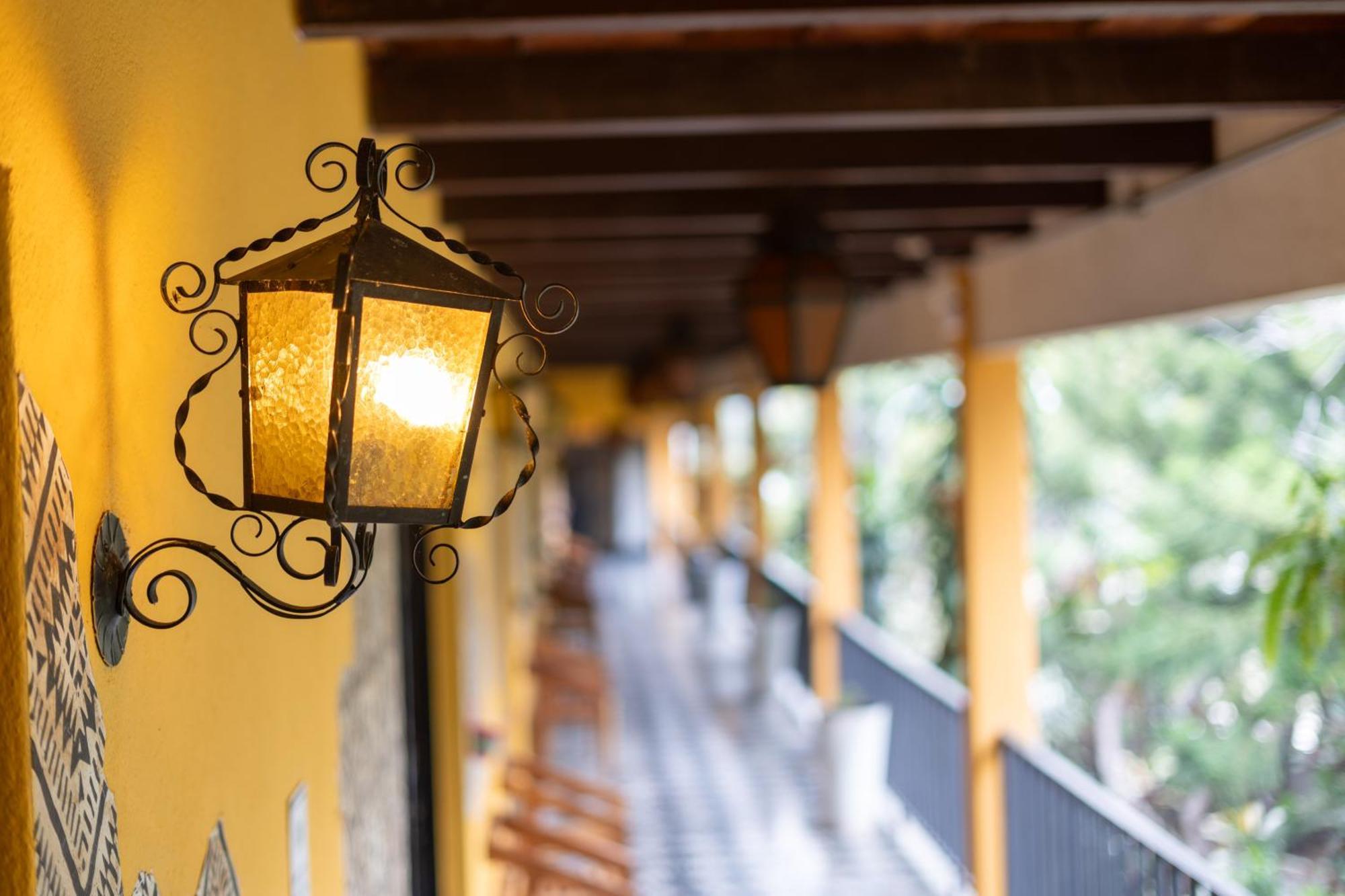 Hotel Socialtel Atitlan Panajachel Esterno foto